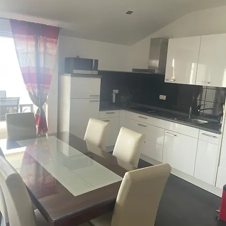 Apartments Ljupko * Zaboric